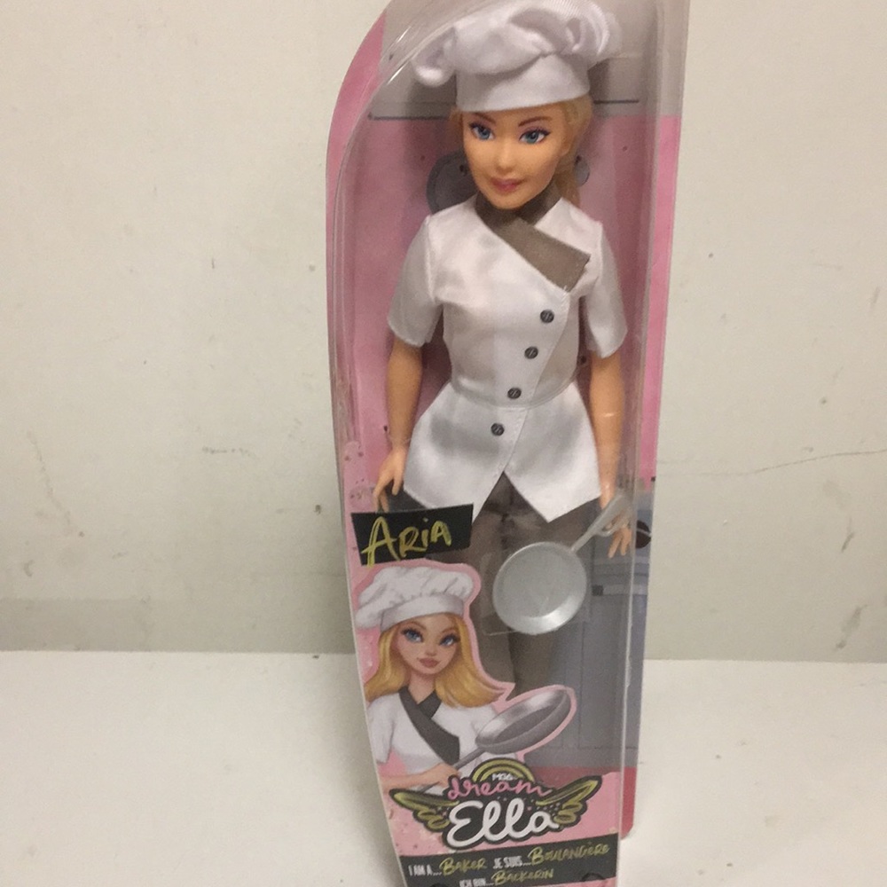 Aria Doll Chef